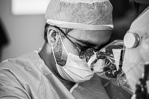 Sobre - Dr. Heros Almeida - Neurocirurgião em São Paulo
